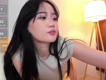 amiliyan on Chaturbate