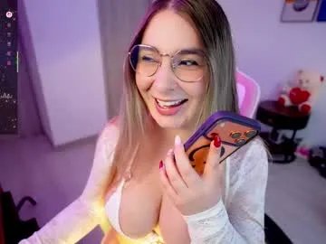 amy_ross1 on Chaturbate