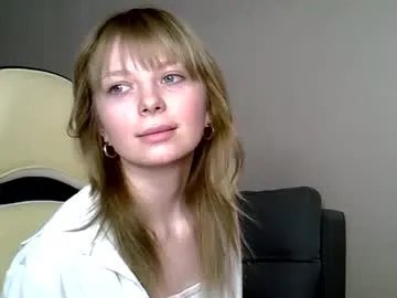 amygreens — GOAL- suck my finger while looking at the camera^^  Hi, I'm #new here so be gentle please! #teen #18 #shy #lovense [0 tokens remaining]