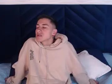 andyjoy_ on Chaturbate