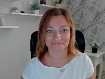 angela_samt on Chaturbate
