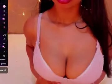 angelica_hot19 on Chaturbate