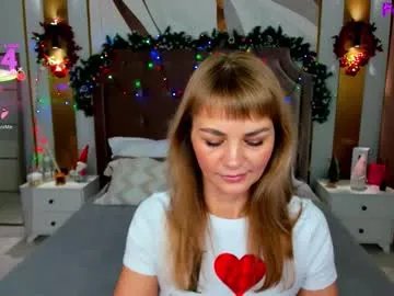 annasimonsj on Chaturbate