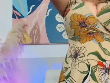 antoniacasarini on Chaturbate