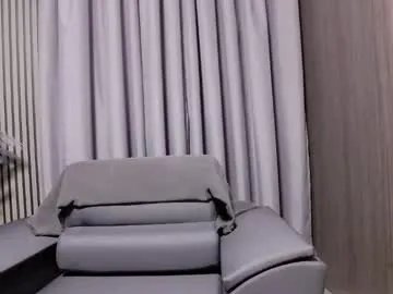 antoniovalentinidiamond on Chaturbate