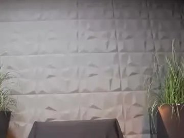 antoniovalentinidiamond on Chaturbate