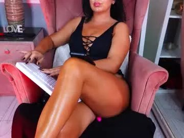 aqueenmonica on Chaturbate