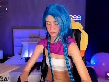 arinextdoor on Chaturbate