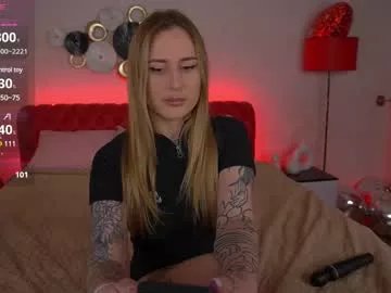 arolinanight on Chaturbate