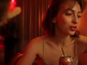 artmosphera on Chaturbate