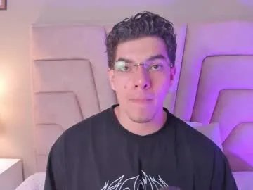 axel_creed — GOAL: Dirty Talk [52 tokens remaining] I'm one of those Men who can't explain themselves... They discover themselves #bigcock #anal #lovense #cum #bigass