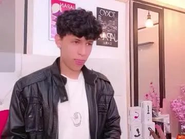 axel_evanss on Chaturbate