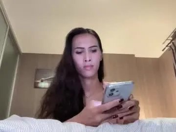 bee_thai on Chaturbate