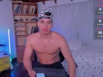 benjamin_more24 — GOAL: All Naked  [975 tokens remaining] Welcome to my room! #bigcock #cum #feet #latino #monstercock
