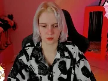 bethanycloud — GOAL: ahegao every 25tk [260 tokens remaining] Let's relax Welcome to my cozy space #nonude #blonde #piercing #feet #skinny