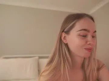 bibi_it_is on Chaturbate