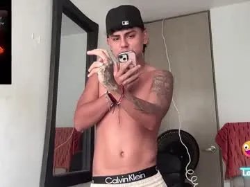 bob_pettersonn on Chaturbate