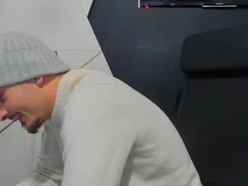 brandontatex on Chaturbate