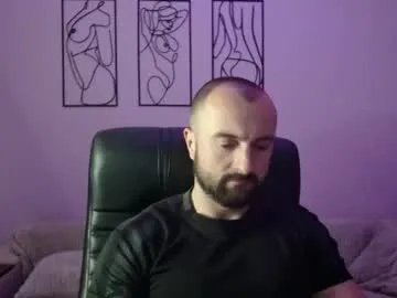 brindlefly69 on Chaturbate