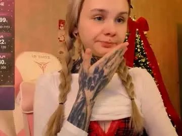 britney_lynch on Chaturbate