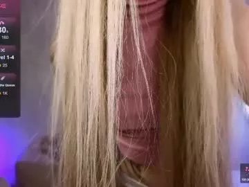 britney_lynch on Chaturbate
