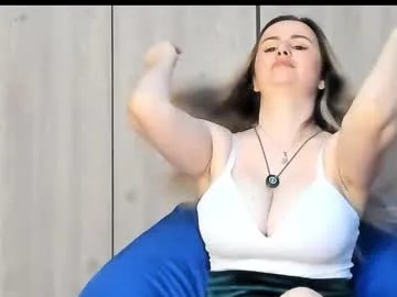 britney_night — Happy Valentine's day hunny! Let's start the day with a  deeeeeeep bj ! #anal  #bigtits #squirt #hairy #fuckmachine [301 tokens remaining]