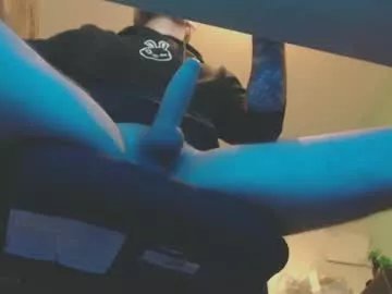 bwc5000 on Chaturbate