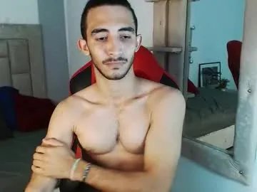 caius_fox on Chaturbate