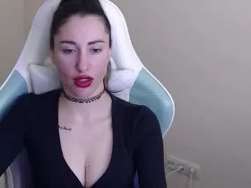 cammila_horn on Chaturbate