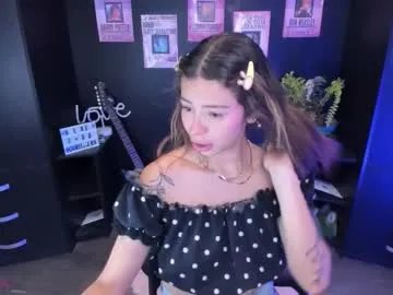 candyxpeach on Chaturbate