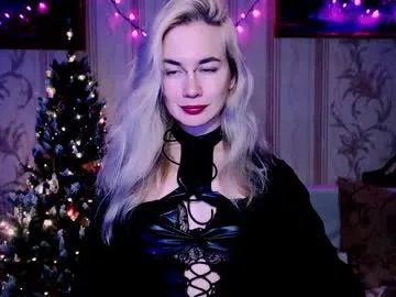 carinfox — Show tits [95 tokens left] #lush #stockings #blonde #dominate #nylon #pantyhose #feet