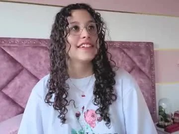 charlote__miller on Chaturbate