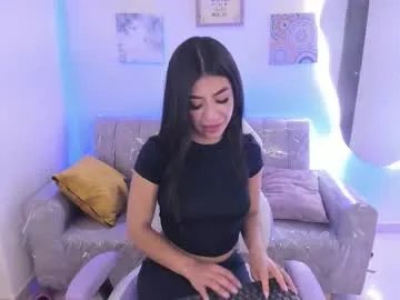 Freechat charlote_cowell_sub_ on Chaturbate