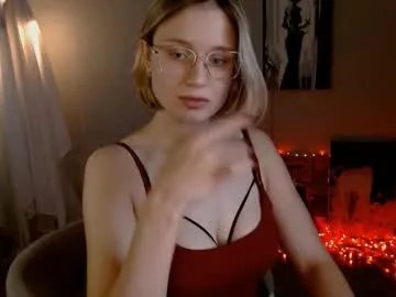charming_beauty on Chaturbate
