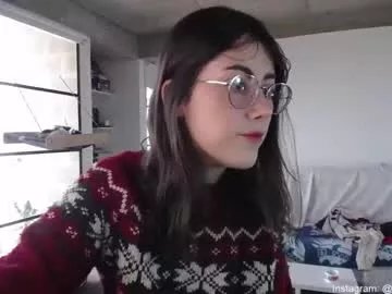 cherrybunny21 on Chaturbate