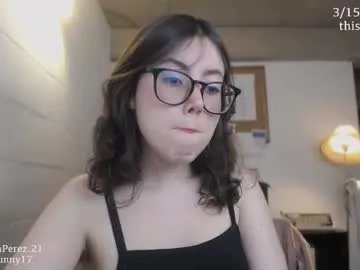 cherrybunny21 on Chaturbate