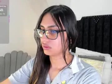 cherrylady2 on Chaturbate