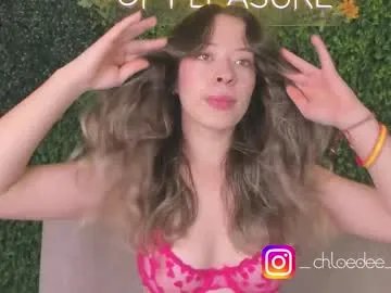 chloe_dee_ on Chaturbate