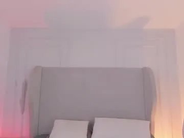 chloe_dee_ on Chaturbate