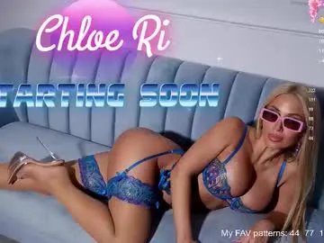 chloe_ri on Chaturbate