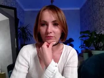 clara_bendover on Chaturbate