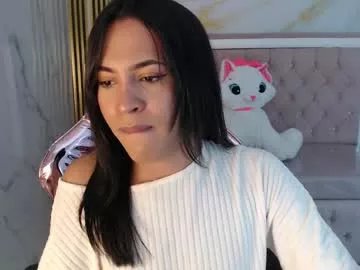 clara_evans_s on Chaturbate