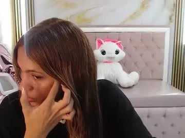 clara_evans_s on Chaturbate
