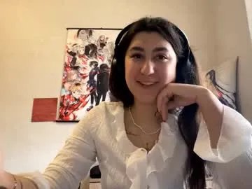 clarinegillmer — Karoline here! Goal: welcome CB    #new #bigboobs #18 #shy #young [9 tokens remaining]