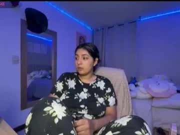 cloe_small08 on Chaturbate