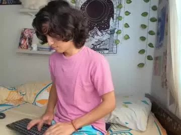 corey_moon on Chaturbate
