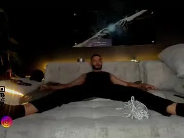 crhistian1_ on Chaturbate