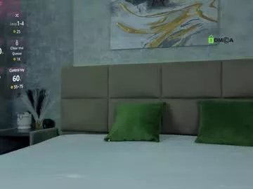 cris__alex__ on Chaturbate