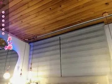 cristal__hot_1 on Chaturbate