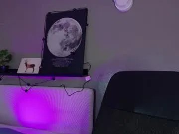 cristalcornner_ on Chaturbate